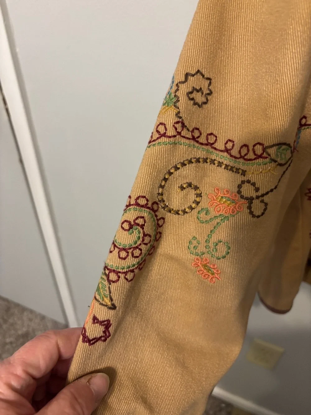 Denim & Co. Embroidered Tan Jacket with Brown Trim - Picture 7 of 13